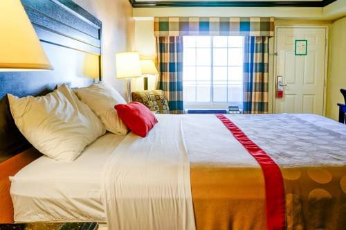Фото Ramada by Wyndham Ontario