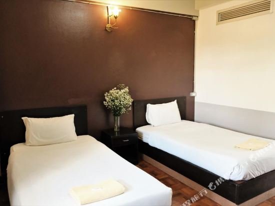 Фото Puangpech Hotel