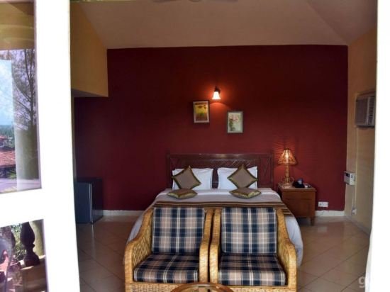Фото Indismart Woodbourne Resort