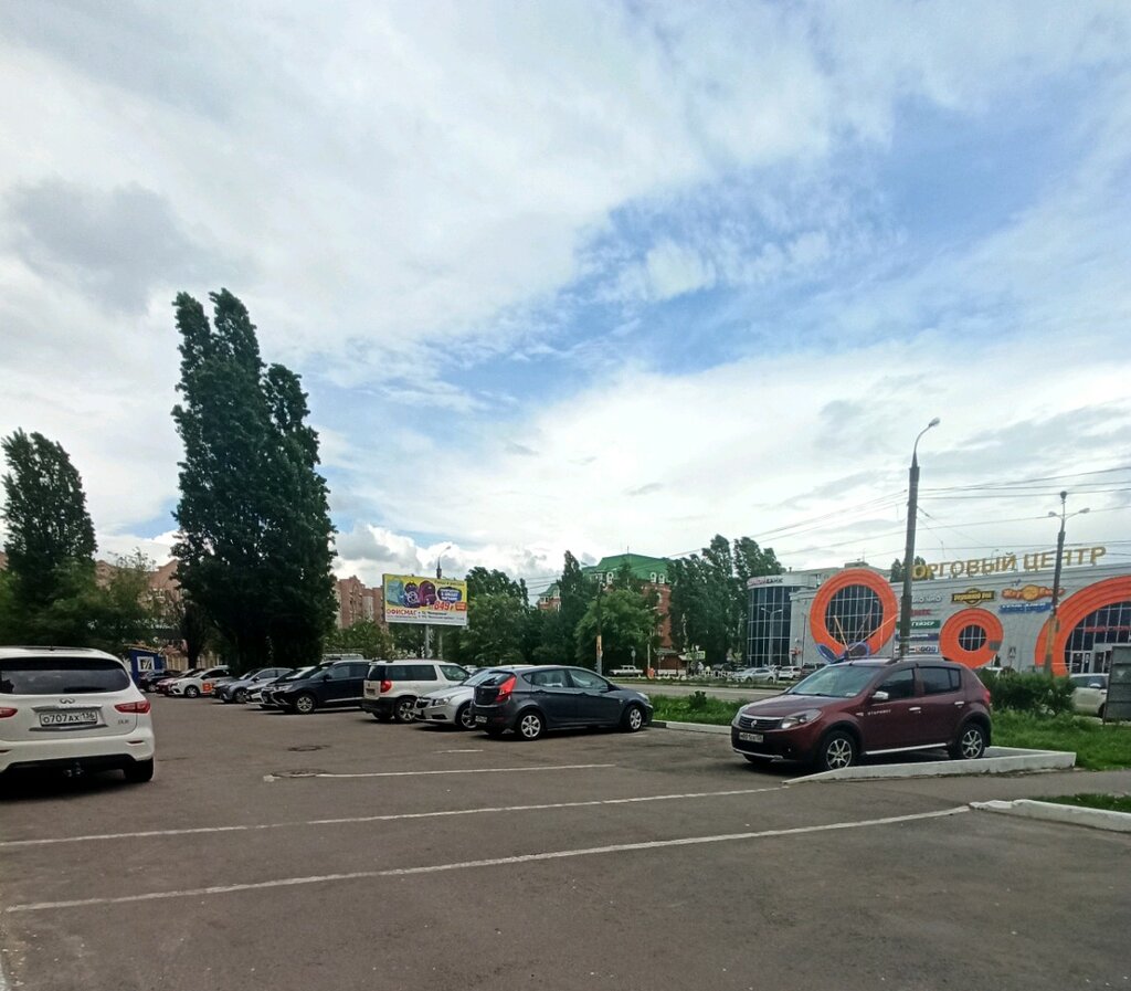 ميدان Сквер по улице Владимира Невского ، فورونيج، صورة