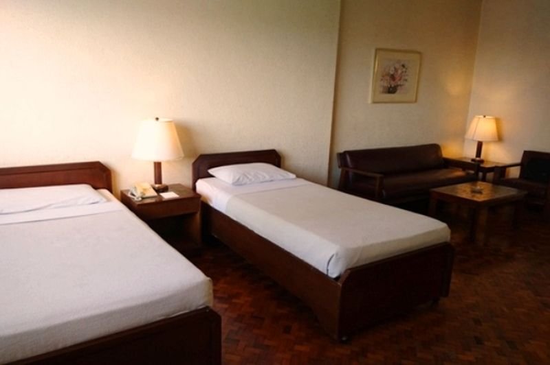 Фото Sunny Bay Suites