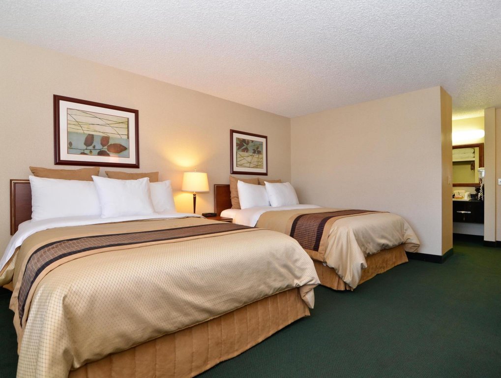 Фото Best Western Cascadia Inn