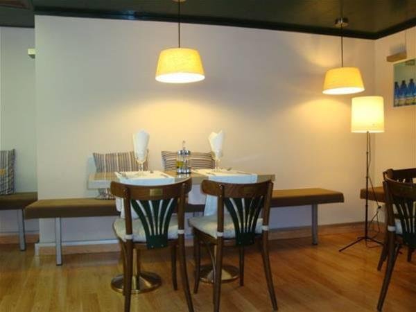 Фото Aparthotel El Serch