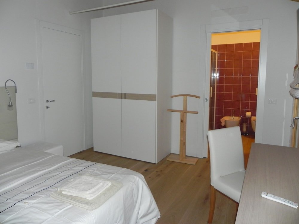 Фото Da Meri affittacamere o appartamento