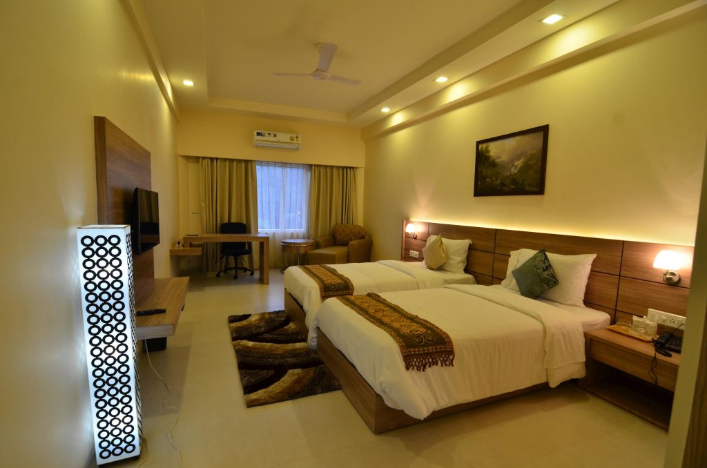 Фото Hotel Tea County