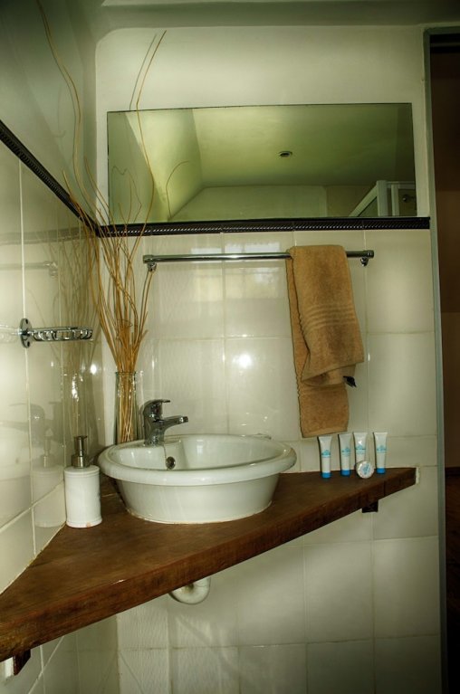 Фото The Old House