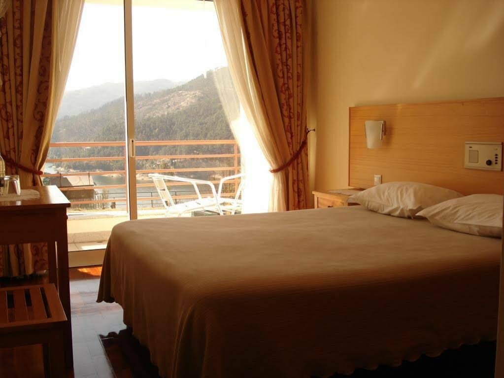 Hotel Hotel Lagoa Azul do Gerês, Braga District, photo