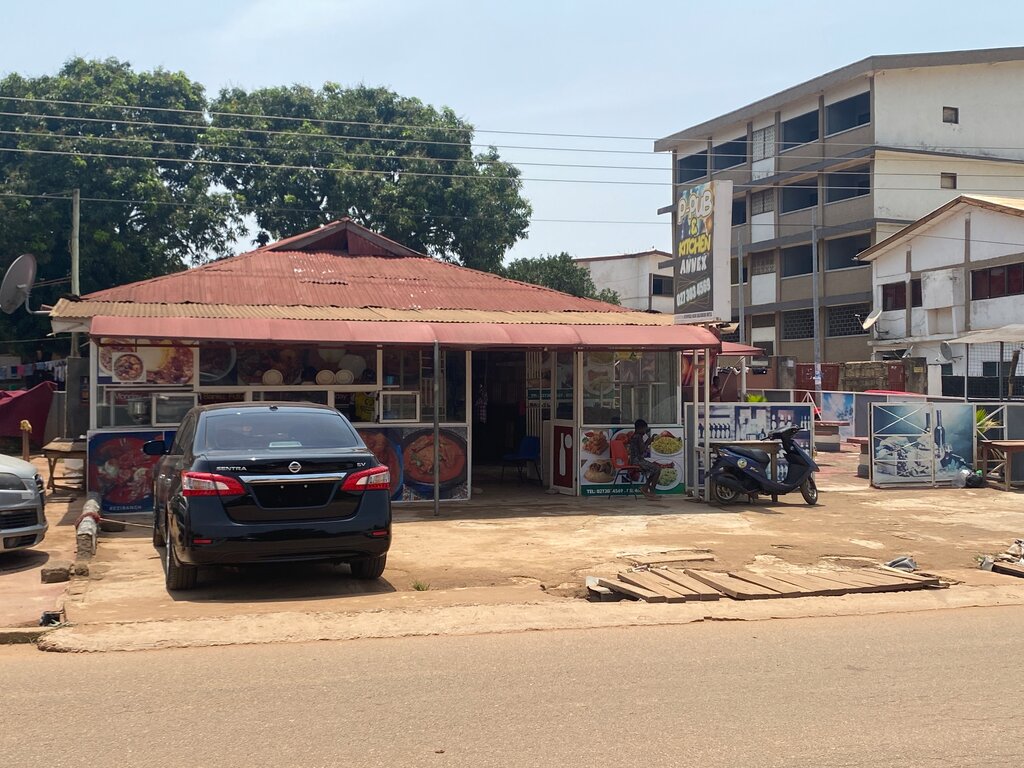 Bar, pub P-Pub & Kitchen Annex, Kumasi, photo