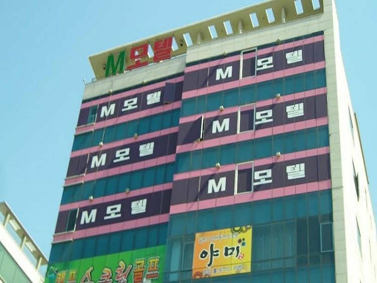 Гостиница M Hotel в Инчхоне