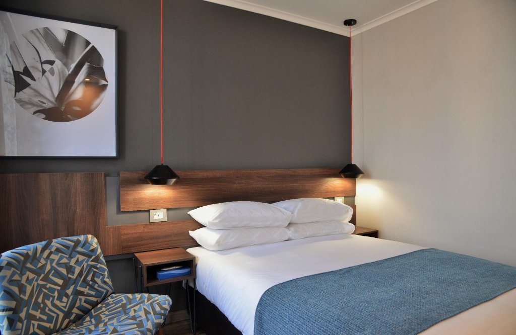 Фото Umhlanga Lodge - Adults Only