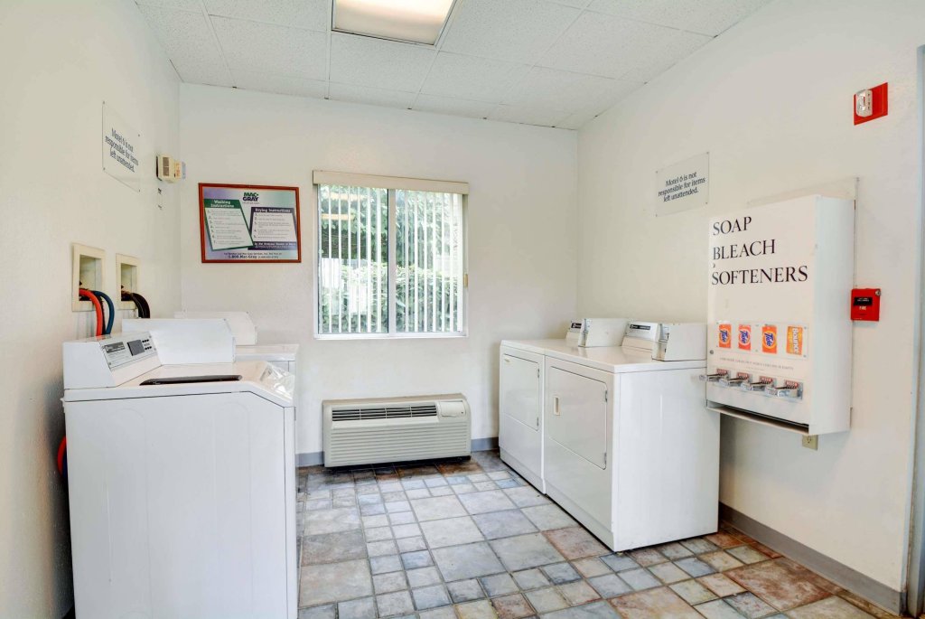 Фото Radisson Hotel Providence Airport