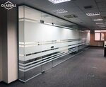 Glassall (Saint Petersburg, 1st Verkhniy Lane, 12) ، أنظمة التجزئة