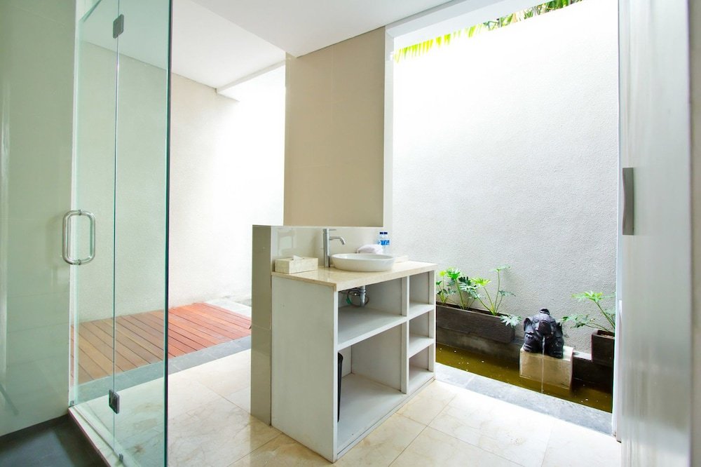 Фото Apple Villas & Apartments