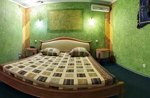Gostinichny kompleks Dyuk (selyshche miskoho typu Solonytsivka, Sumskyi Shlyakh Street, 84), hotel