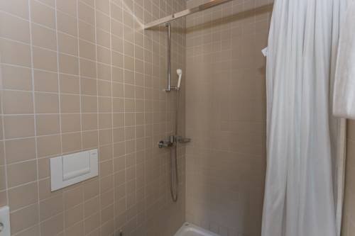 Фото Hotel De La Poste Sierre