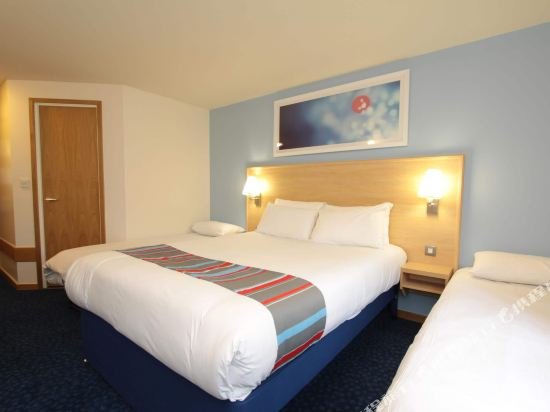 Фото Отель ibis budget Dundee Camperdown