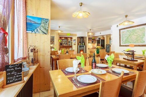 Гостиница Gite l'Herbe Tendre в Шамбери