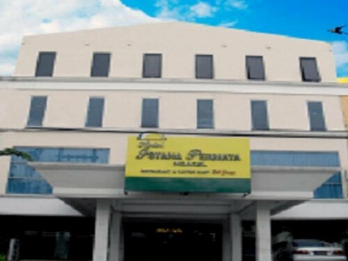 Гостиница Hotel Istana Permata Ngagel в Сурабае