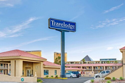 Гостиница Travelodge by Wyndham Las Vegas Airport Near The Strip