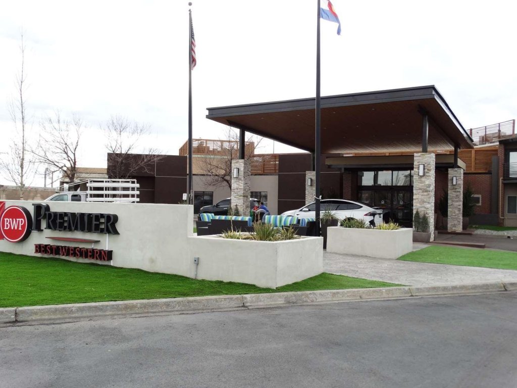Фото Best Western Premier Denver East