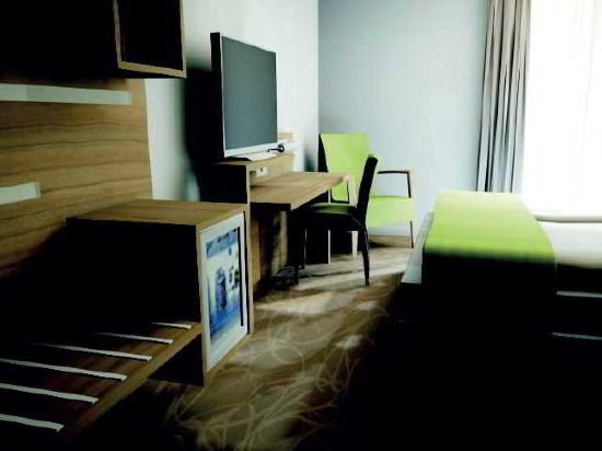 Фото Park Inn by Radisson Göttingen