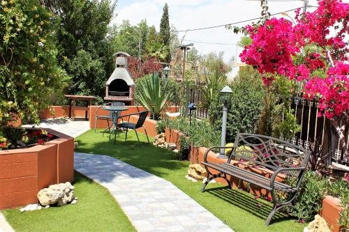 Фото Dead Sea Sun Guest House