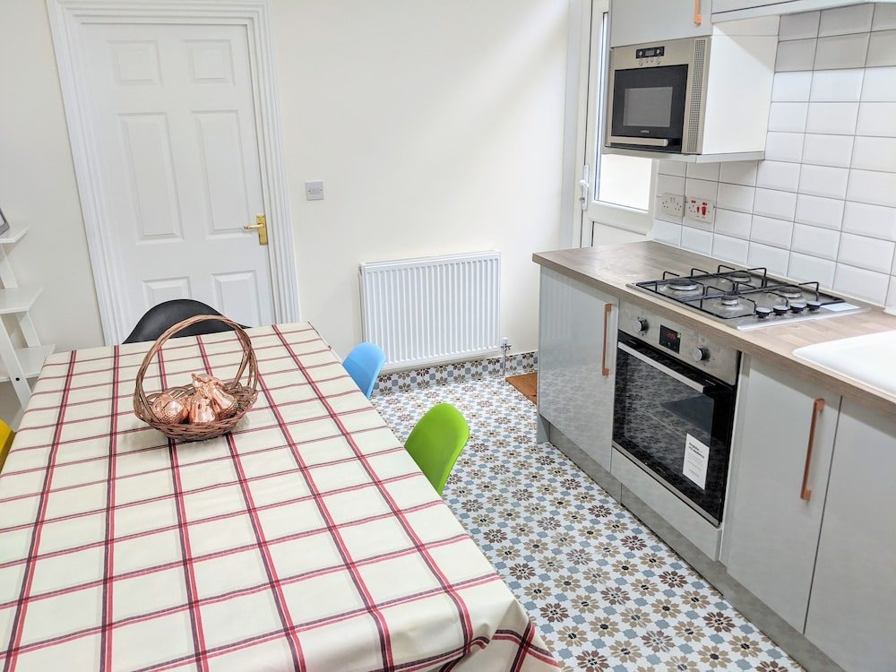 Фото TopHome Stoke Newington