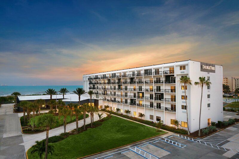 Doubletree by Hilton Cocoa Beach Oceanfront