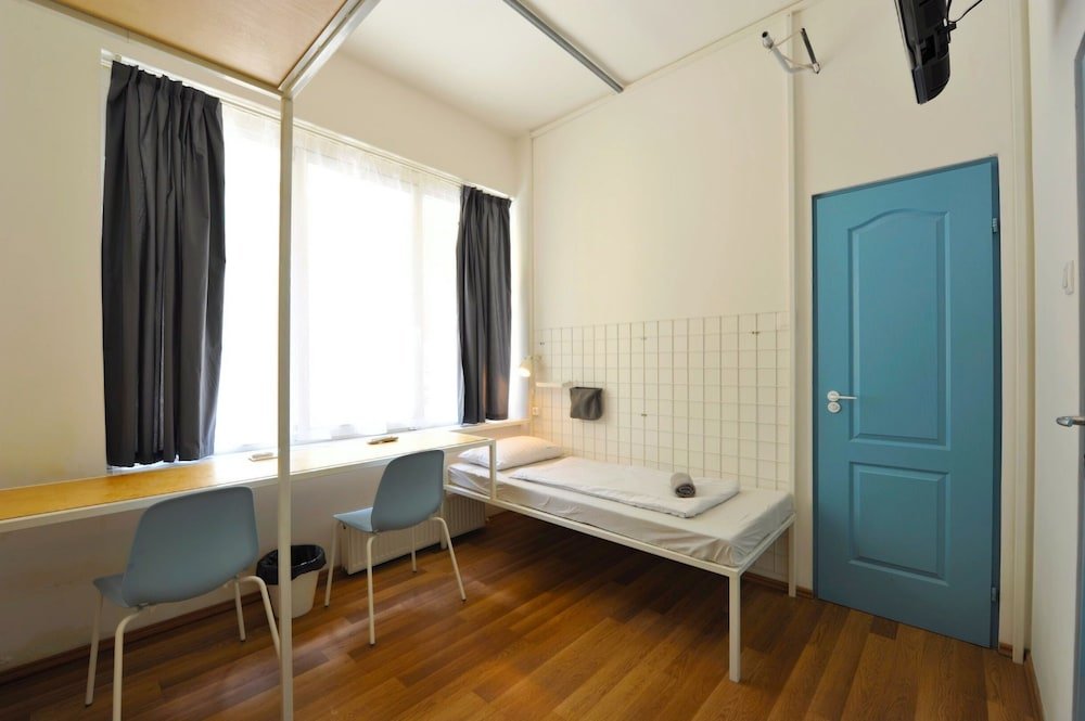 Фото Wow City Hostel