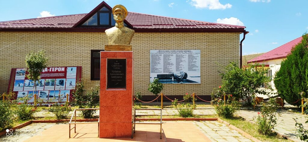 Monument, memorial Герою Советского Союза Ирбайхану Адильхановичу Бейбулатову, Republic of Dagestan, photo