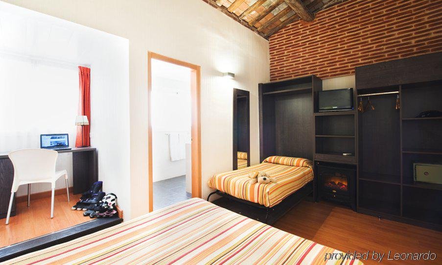 Фото Hotel Miramar Badalona