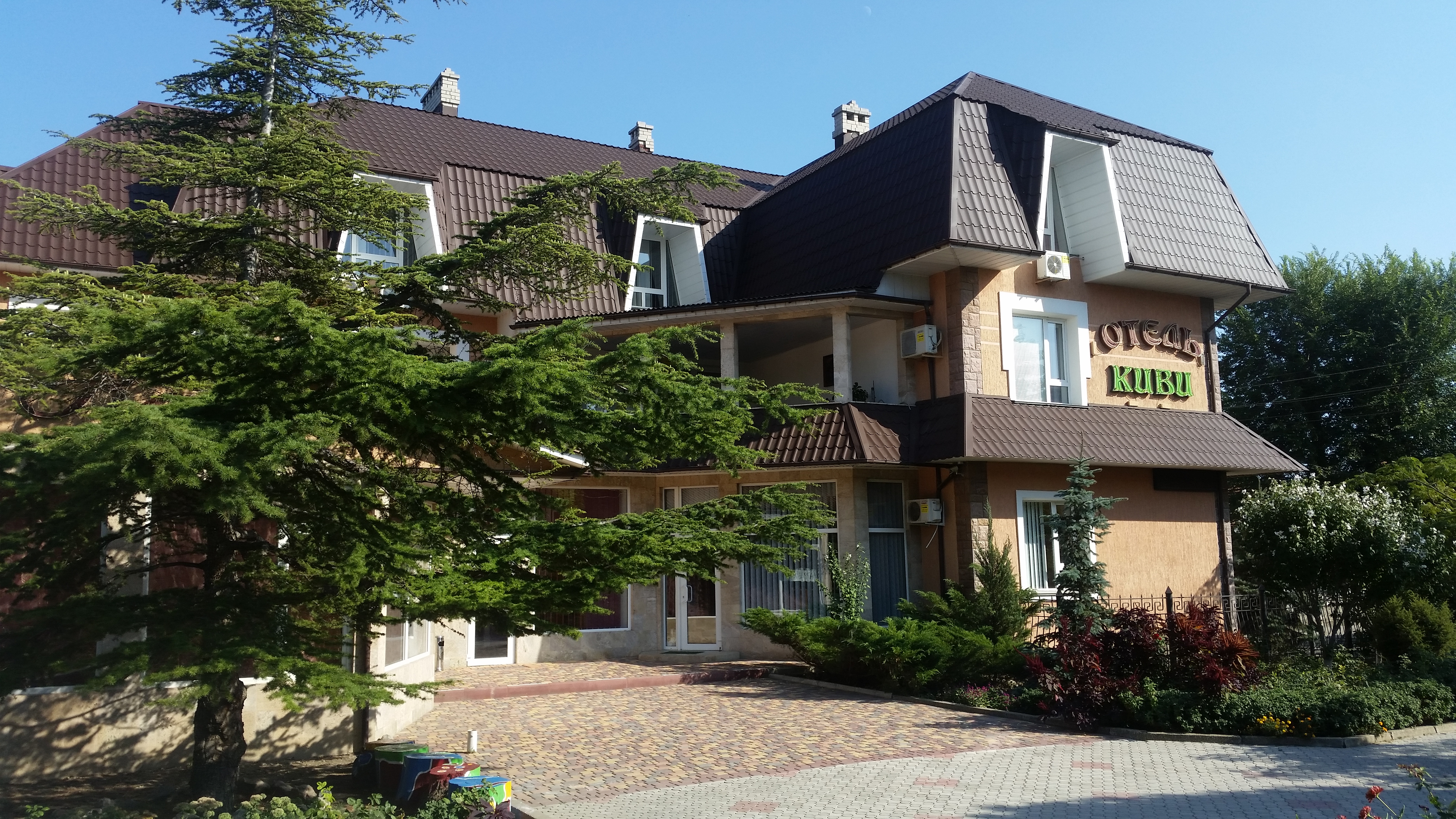 Фото отеля 1