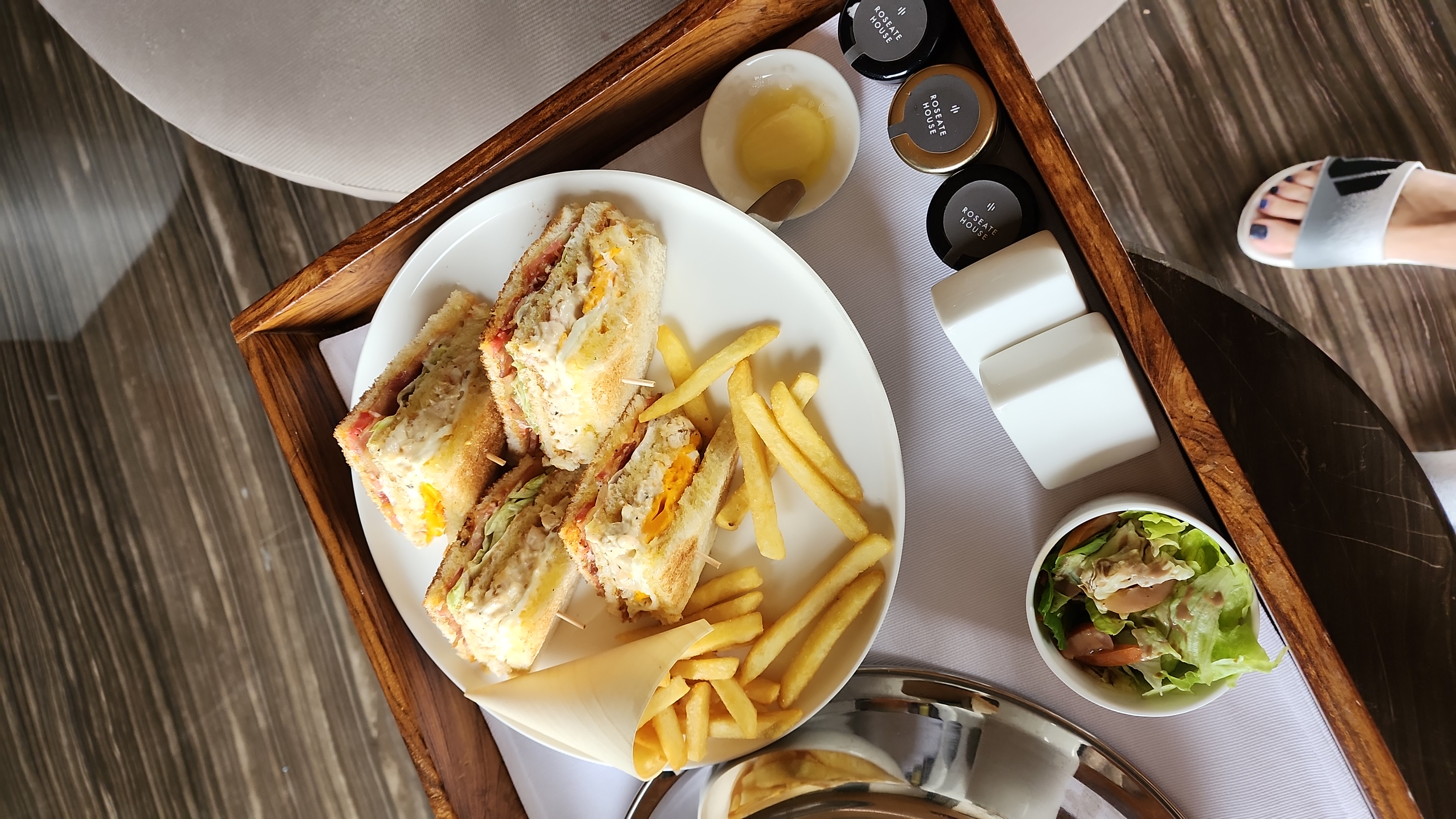 Фото Roseate House