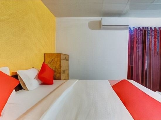 Фото Oyo 24282 Sai Lodging