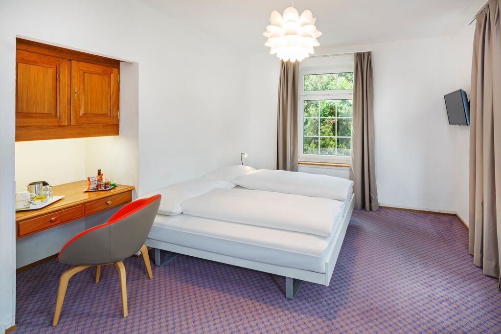 Фото Swiss Night by Fassbind