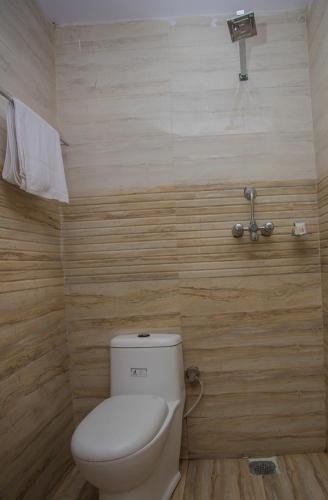 Фото Oyo 160 Hotel Shraddha Palace