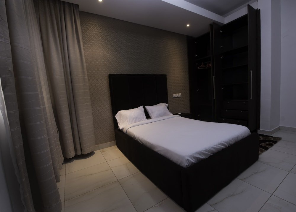 Фото Goosepen Suites Ikoyi