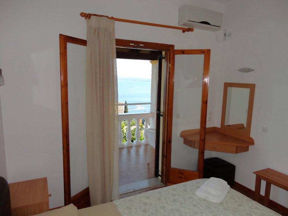 Фото Locanda Barbati Luxury Aparthotel