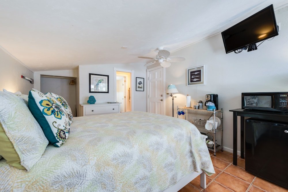 Фото Tarpon Tale Inn