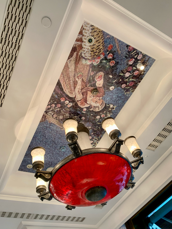 Фото Националь