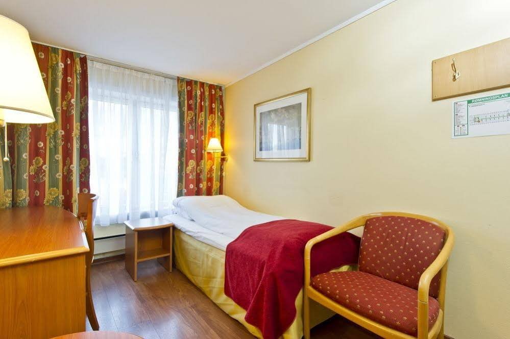 Фото Thon Hotel Orion