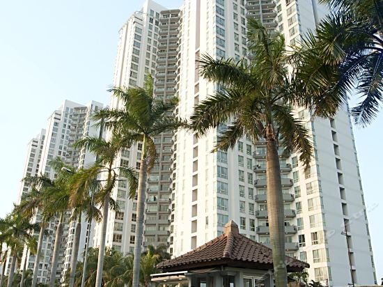 Фото The Residences at Puri Casablanca