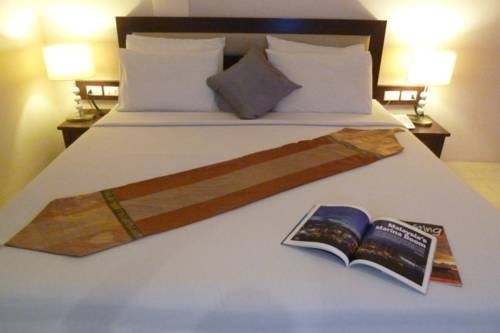 Фото Seven Seas Hotel