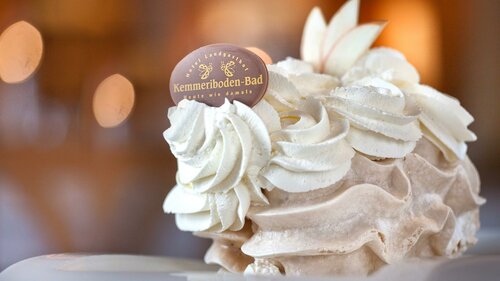 Внешний вид отеля Kemmeriboden Bad Swiss Quality Hotel в Шангнау, фото 1