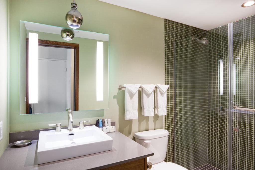 Фото Renaissance Minneapolis Bloomington Hotel