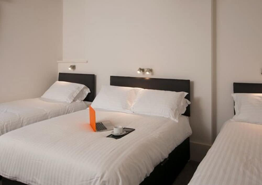 Фото Dawson House Hotel