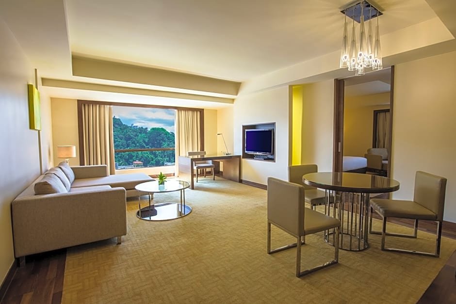 Фото Hyatt Regency Kinabalu