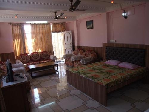 Фото Hotel Ekant Lodge