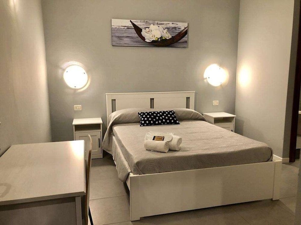 Фото Hotel Golden Milano