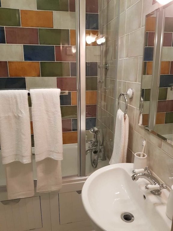 Фото East Central London Guest House - Apartment